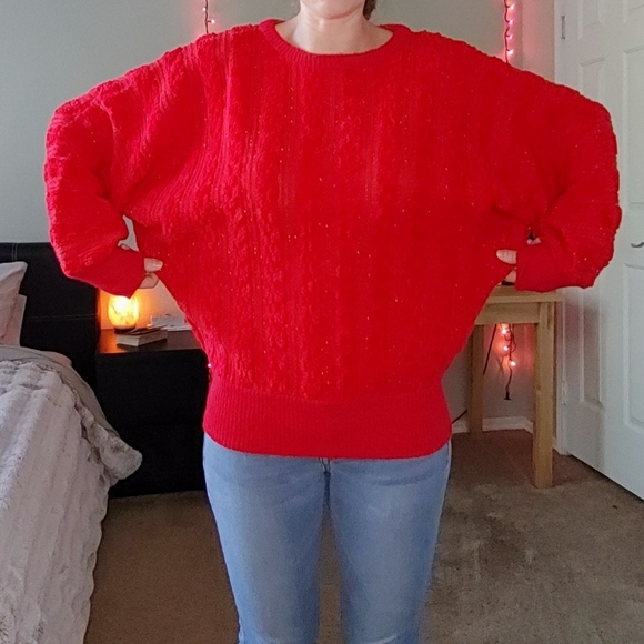 Classic red vintage chenille gold tinsel sweater - Picture 5 of 11